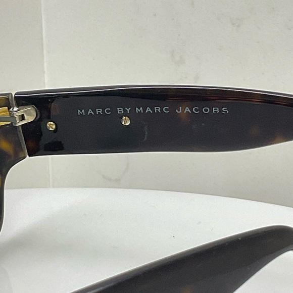 Marc by Marc Jacobs eyewear glasses (FRAME ONLY) - Picture 4 of 11